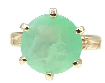 Gold Australian Chrysoprase Ring