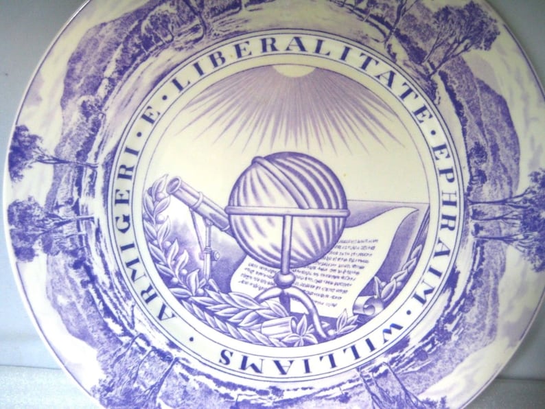 Vintage Purple Wedgwood Williams College Seal Dinner Plate