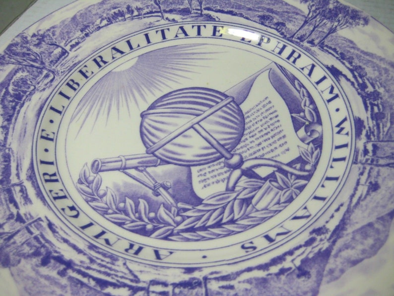 Vintage Purple Wedgwood Williams College Seal Dinner Plate