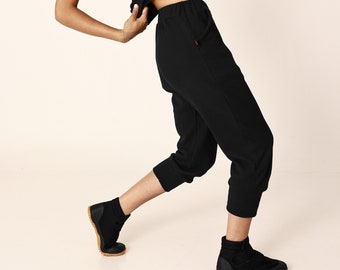 New Fugu Wear Capsule collection Yoga to Kung fu - Trainer 7\8 pants