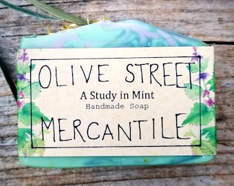 Handgemaakte muntzeep met olijfolie: groene munt, patchoeli, basilicum