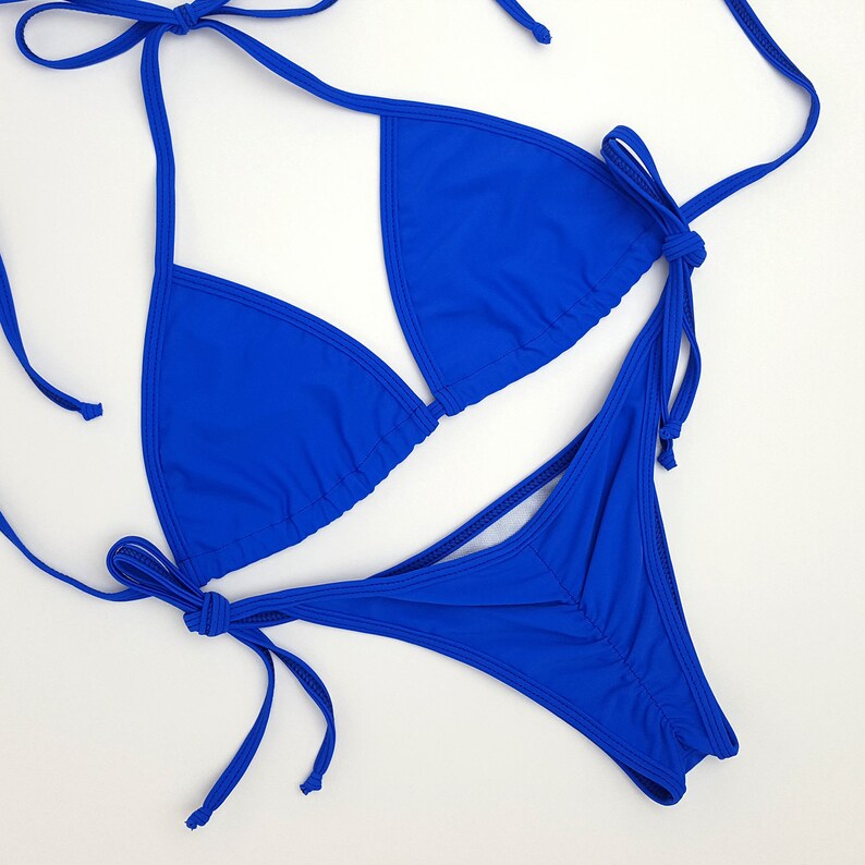 minnie blow up christmas