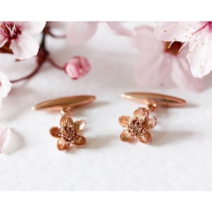 桜のカフスボタン、桜のカフスボタン - シルバー/ゴールド/ローズゴールド - フラワーカフスボタン、ローズゴールドカフスボタン、ウェディングカフスボタン