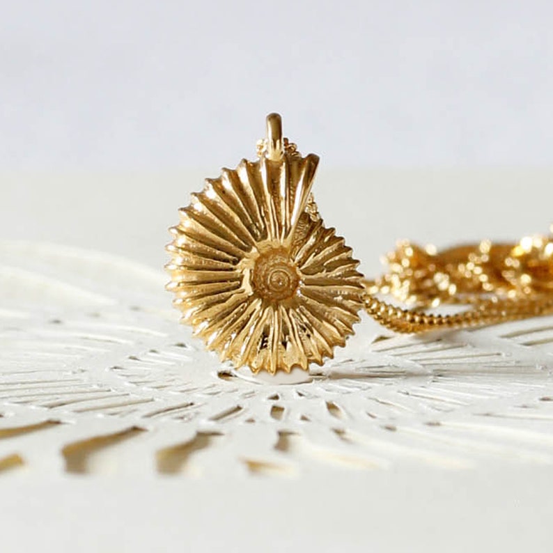 Ammonite necklace Gold/Silver shell necklace, holiday necklace, delicate necklace, summer necklace, nautical necklace image 1