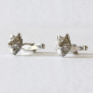 Wolf Cufflinks – Silver/Gold, silver wolf cufflinks, animal cufflinks, wolf lovers, groom cufflinks, best man cufflinks, husband cufflinks