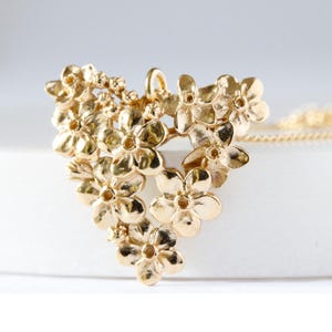 Forget Me Not Heart Necklace – Silver/Gold, forget me not necklace, heart necklace, flower necklace, remembrance necklace, floral necklace