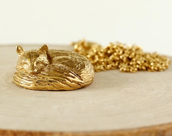 Collana volpe – Grande, addormentata – Argento/Oro – collana con animali, regalo per gli amanti della natura, collana volpe dorata, collana impilabile