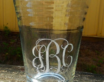 Monogrammed Clear Glass Cup, Personalized Cup, Barware, Beer Glass, Custom Beer, Custom "Red" Cup, Bridesmaid, Groomsman (CS4228A)