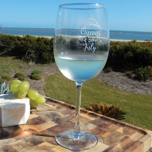 Birthday Month Wine Glass, Birthday Queen, Slay Queen, Custom Birthday Glass, Custom Wine Glass, Birthday Stemmed Wine, Birthday Crown, Wine