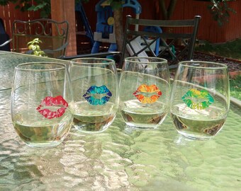 Tie Dye Lipstain Stemless Wine Glass, Rainbow Wines, Tie Dye Wine Glass Set, Stemless Glass, Stemless Wine, Hand Painted, Kiss, Custom Glass