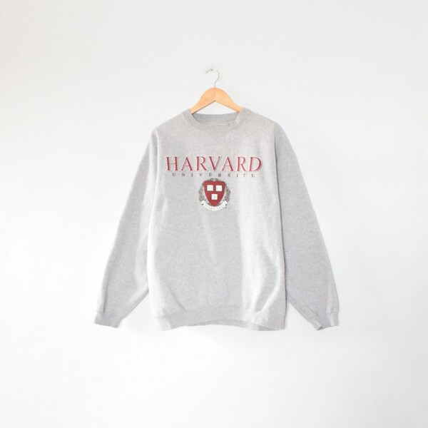 BAGGY 90s HARVARD SWEATSHIRT // size adult large // 1990s // pullover // college / distressed / ivy league / university / vtg / vintage!