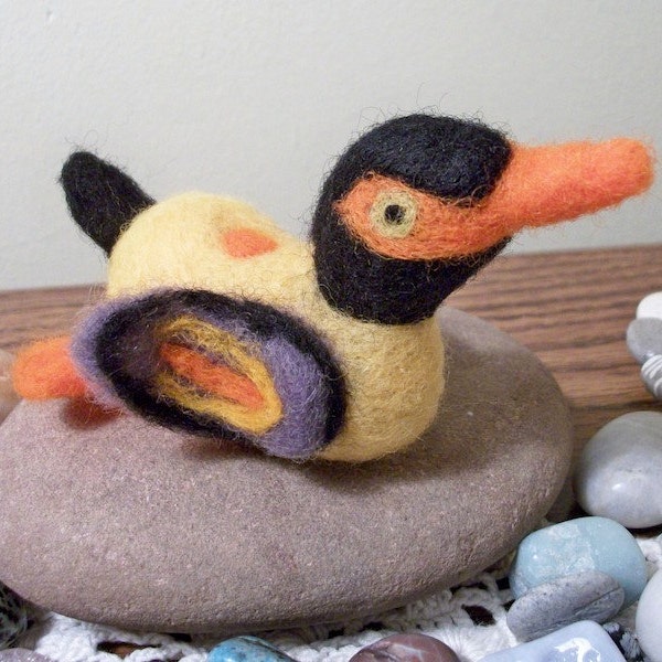 Needle Felted Bird, Wool Bird