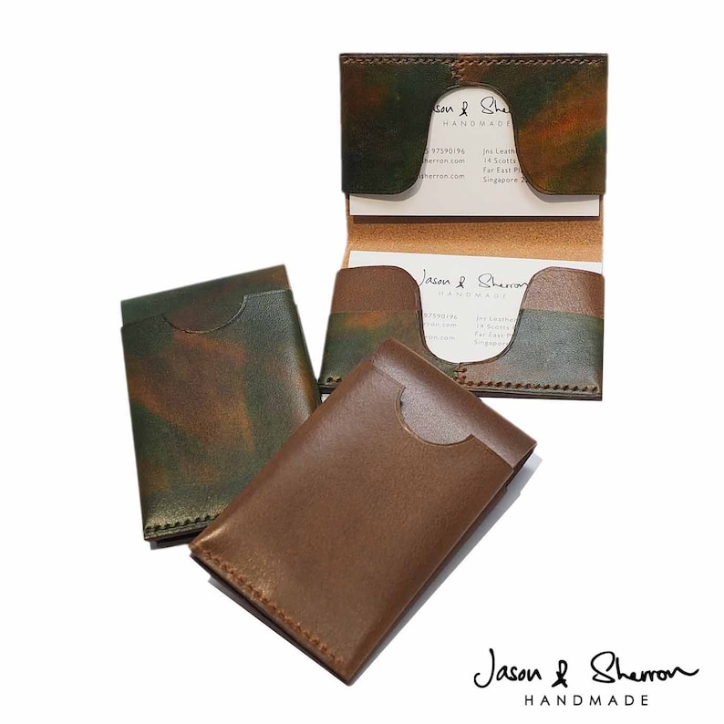 Brown Premium Leather Minimal Bi-fold Card Holder: 5.8 W x 1.4cm H x 9.1cm Camouflage L