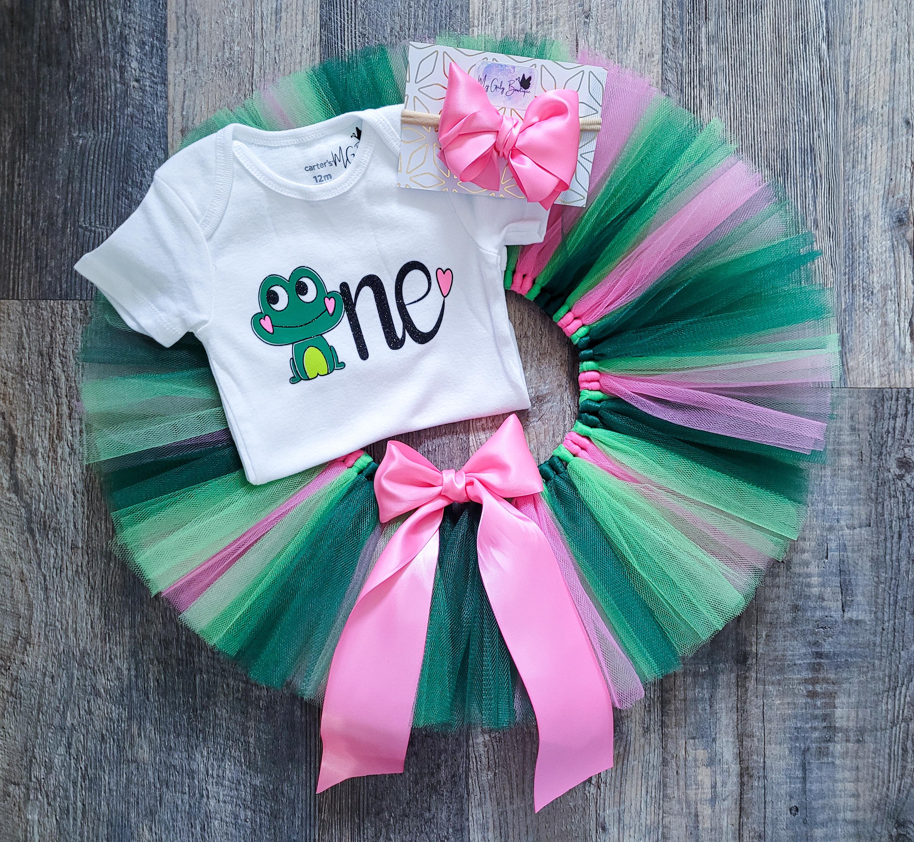 Frog One First Birthday Tutu Set Baby Girl 1st Birthday Outfit Girl Cake Smash Frog Theme Girl Birthday Photoshoot Tutu