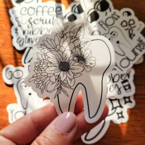 Sticker floral, Stickers dentaires, Stickers vie dentaire, Cadeau hygiéniste dentaire, Sticker dentaire, Stickers vinyles, Sticker pour bouteille d'eau