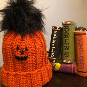 Jack O Lantern Hat, Halloween Hat, Halloween Pompom Hat, Orange Hat, Black Pompom, Pumpkin, Orange Beanie, Baby Beanie, Spooky, Wool, Knit