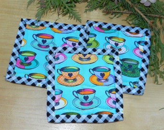 Quilted drink Coaster "Coffee cups" 4.5 inch sq., small mug rug. Handmade, protect furniture, for home office