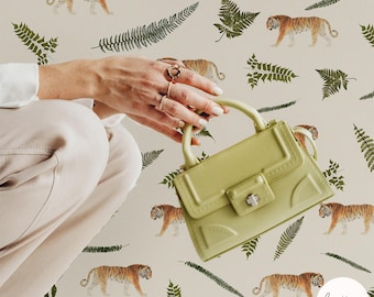 Tiger Fern Botanical Wallpaper – Safari Accent Wall Design