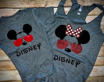 Koszulki Disney 2023 - Koszulki z okularami przeciwsłonecznymi Mickey, Koszulka retro Disney, Dopasowane koszulki rodzinne Disney, Koszulki Disney, Koszulki Disney Glitter