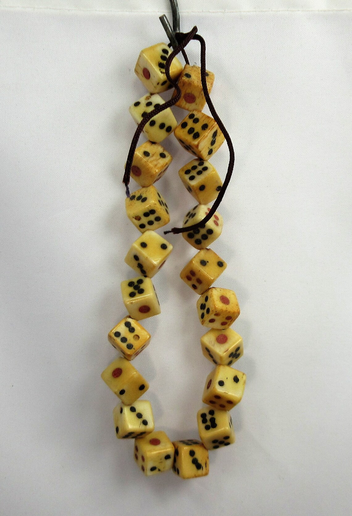 Bone Dice 20 Bead Strand Lucky Beads Vintage Beads Lucky Etsy