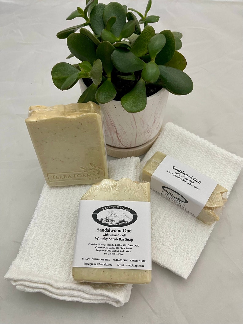 3oz Soap Bars Sandalwood Oud