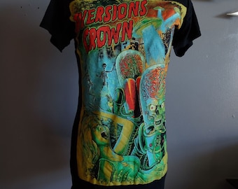 Aversions Crown glow in the dark top