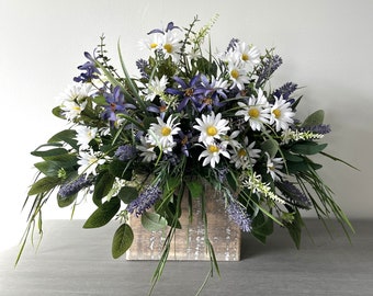 Daises Arrangement Spring Arrangement Spring Decor  Country Arrangement Table Top Centerpiece  Flower Arrangement Easter Arrangement