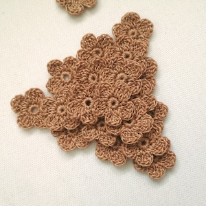 15 Crochet flowers applique 1inch decoration floral sand bronze tiny embellishments weddings, handmade, sewing accessories, scrapbook flower
