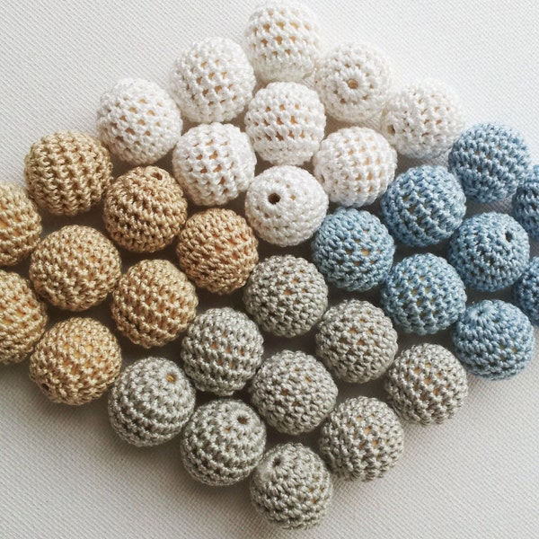 Crochet beads 10 PCS 7/8" 22 mm white tan beige pastel blue. Wooden crochet cotton beads Round beads Necklaces, any color