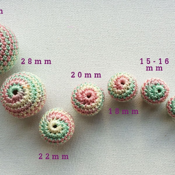 perles de bois rondes crochetées dans un mélange de tailles de 11mm à 35mm de couleur variée, n’importe quelle couleur