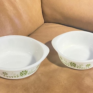 2 1970s Glasbake Milk Glass Green Crazy Daisy Casserole Dishes, 1 1/2 & 2 Quart