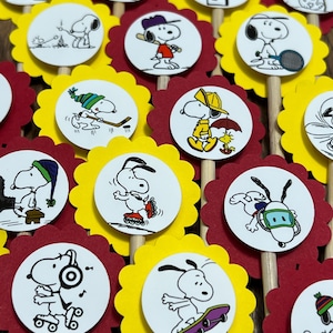 Snoopy / Peanuts Themed Cupcake Toppers - SET OF 12 (Snoopy and Woodstock) - Peanuts