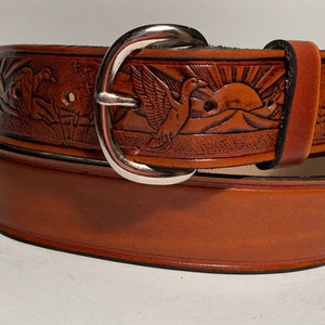 Personalized Leather Belt / Duck scene / Free name / Free Shipping