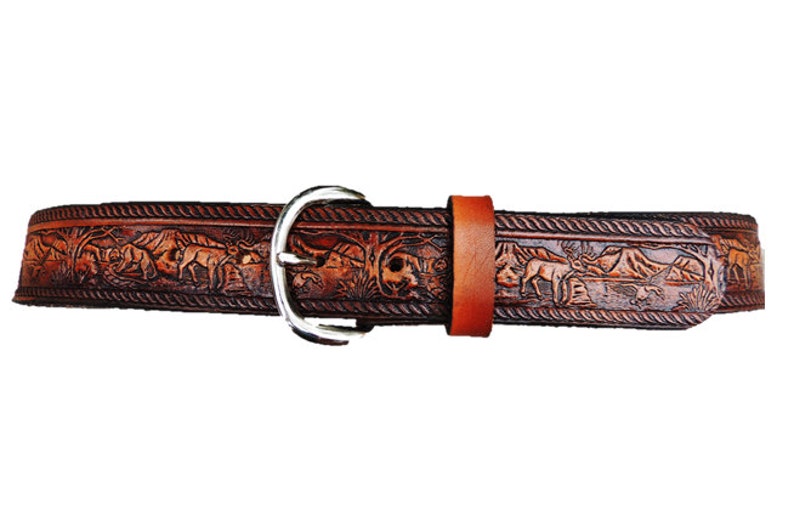 Personalized Leather Belt / Deer / Wildlife / Free Name / Free Shipping image 3