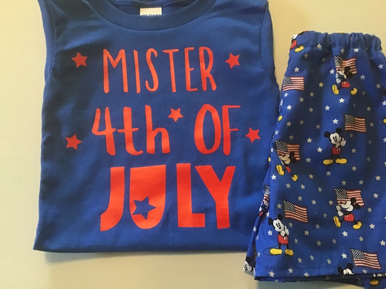 Boys mister 4th of July 2 piece outfit size 3T