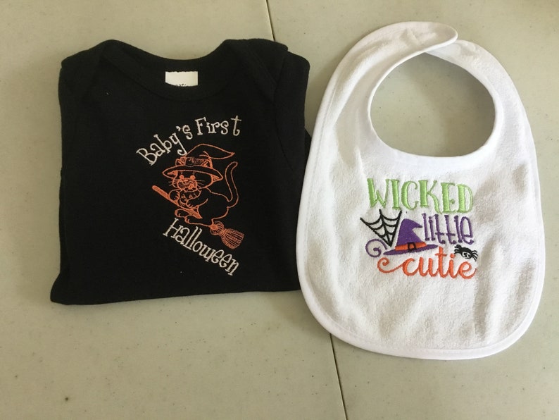 first halloween bib