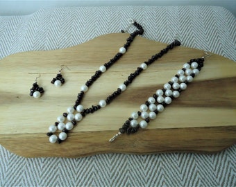 White Shell Pearl and Garnet Nugget  Necklace, Bracelet and Earrings set