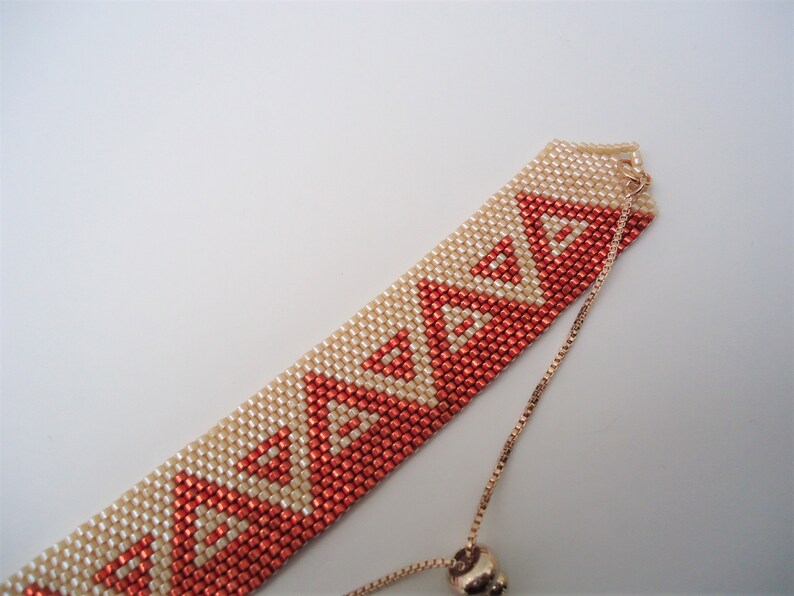 Peyote Two Tone Triangles Bracelet with Sliding Clasp