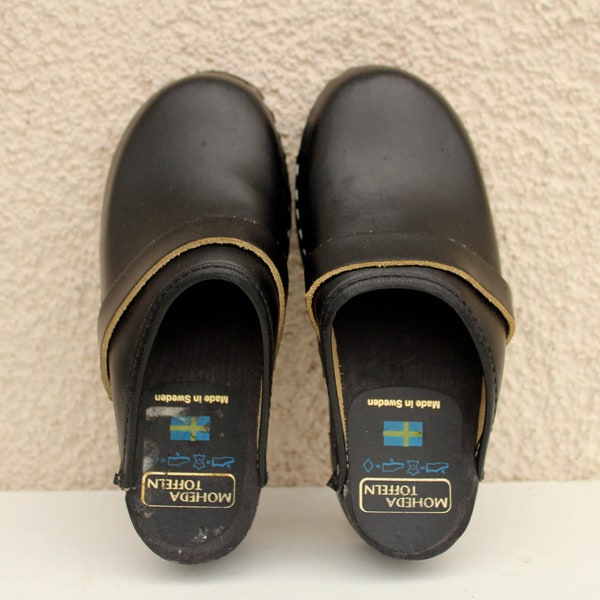 Vintage black Wooden Childrens Clogs / Kids Swedish Clogs / Made in Sweden Childrens Clogs  Size EUR 29