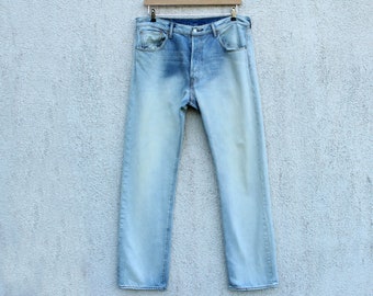 Vintage Levi Strauss 501 Jeans / High Waist Levi 501 / Levi Strauss W 38 L 34 / Button Fly Jeans