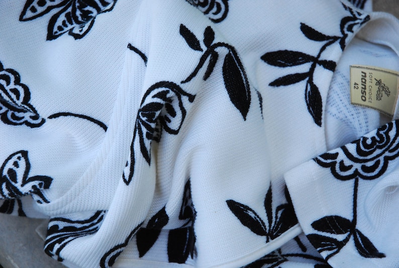 Vintage White Cardigan Women/'s Embroidered Cardigan Black Floral Cardigan Shoulder Pads Long Sleeves Button Up Medium Size Made in Finland