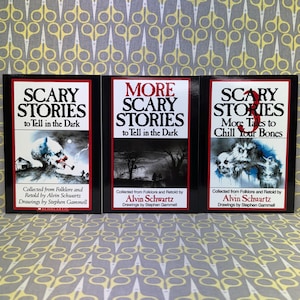 Trilogie Scary Stories to Tell in the Dark par Alvin Schwartz - Illustrations originales de Stephen Gammell - Lot de 3 livres, édition scolaire