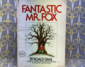 Fantastic Mr Fox by Roald Dahl Paperback Book vintage Illustrated by Donald Chaffin