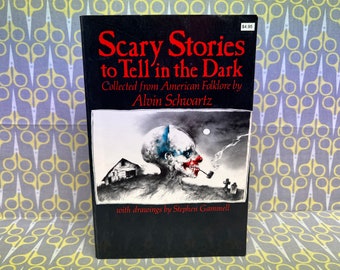 Historias de miedo para contar en la oscuridad por Alvin Schwartz libro de bolsillo ilustrado por Stephen Gammell Vintage Horror