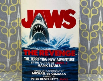 Signed Jaws The Revenge by Hank Searls paperback book Movie Tie In Novelization Vintage Horror Book
