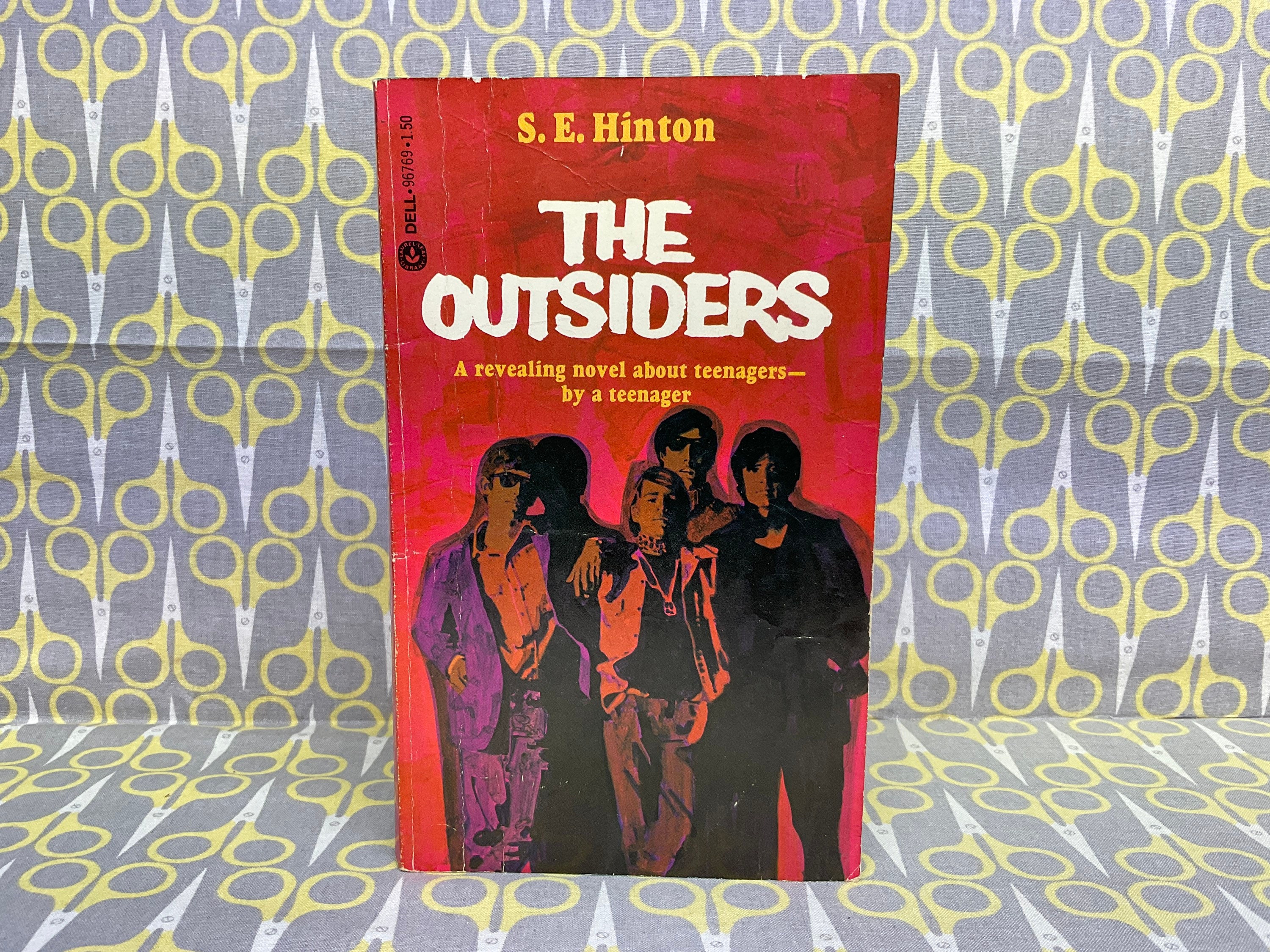 the outsiders book cover