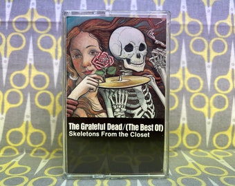 Skeletons from the Closet The Best of by The Grateful Dead Cassette Tape rock Vintage