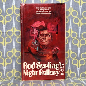 Rod Serling&#39;s Night Gallery 2 von Rod Serling Taschenbuch Perma-Bound Spine Tingling New Tales Seltene Vintage-TV-Krawatte in Twilight Zone