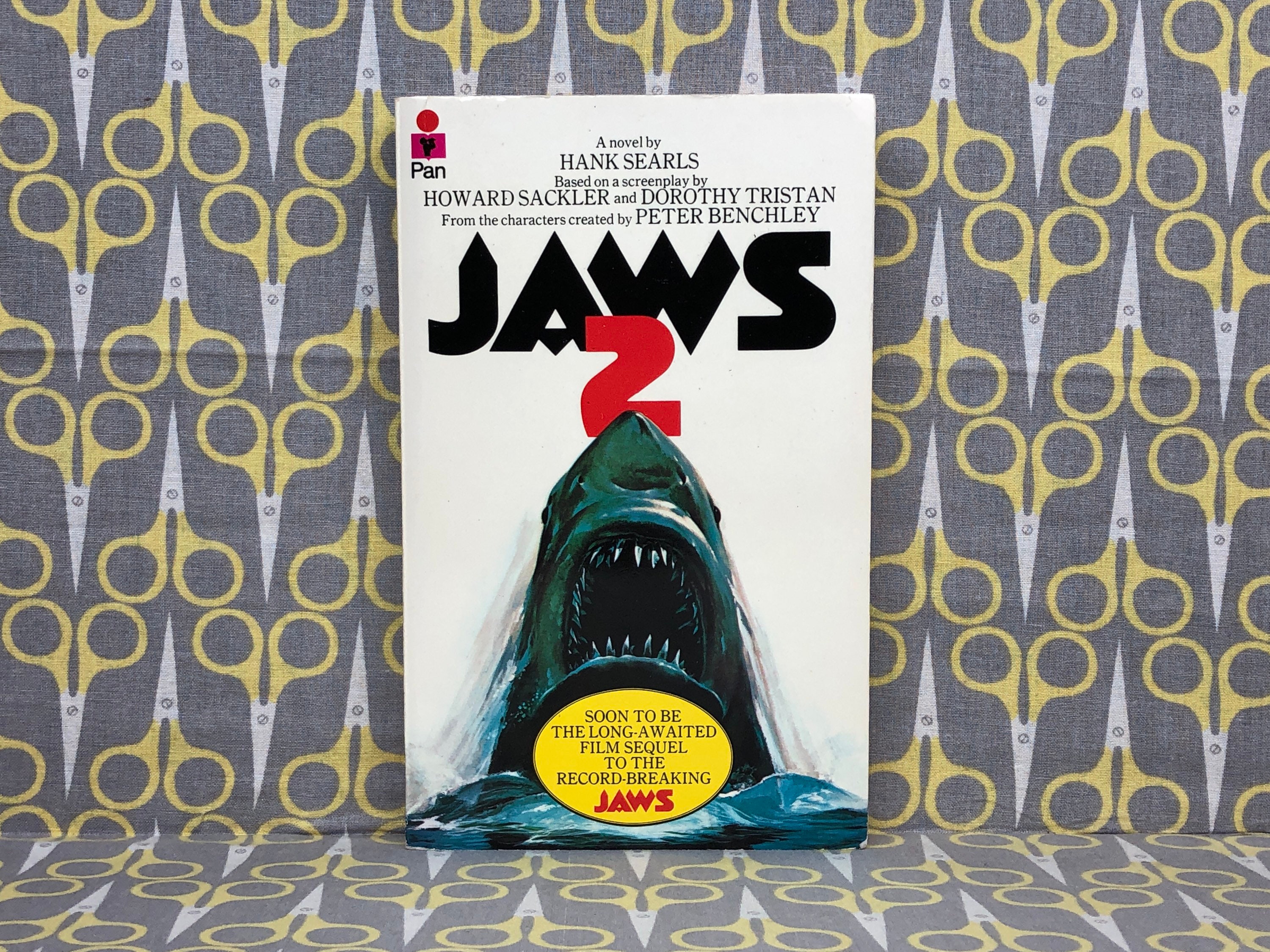 Jaws 2 by Hank Searls Paperback Book Movie Tie In Novelization Etsy