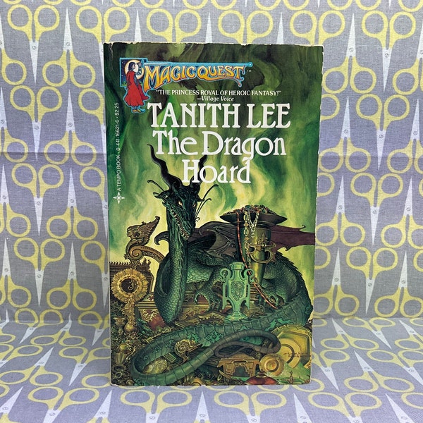 The Dragon Hoard by Tanith Lee - A MAGIC QUEST Book #6 paperback book vintage